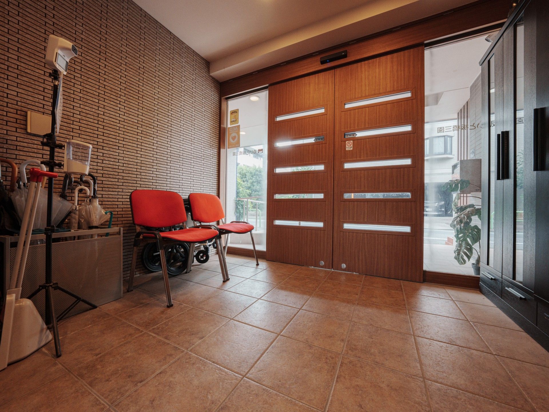 広いエントランス