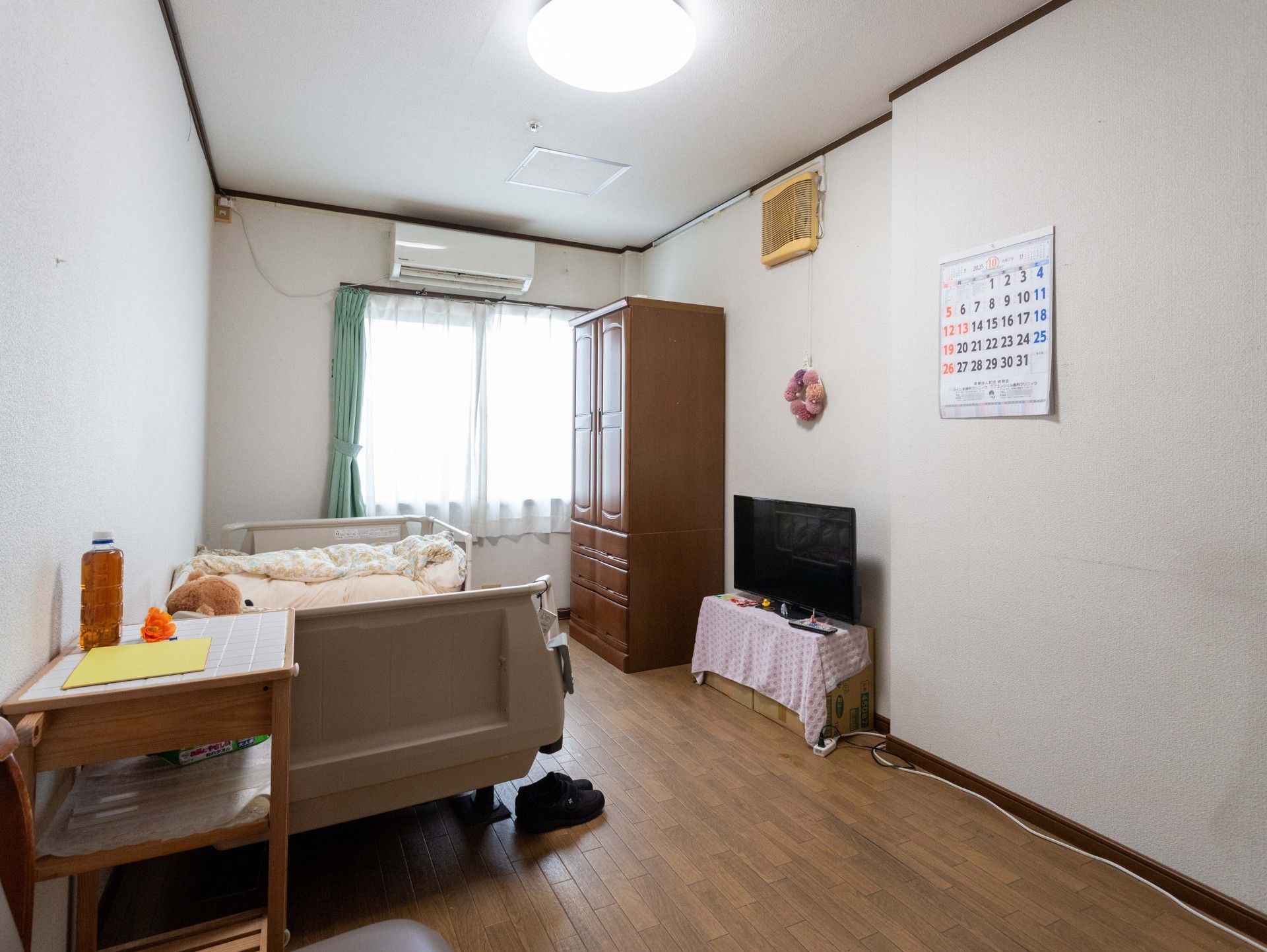 落ち着いた個室の様子