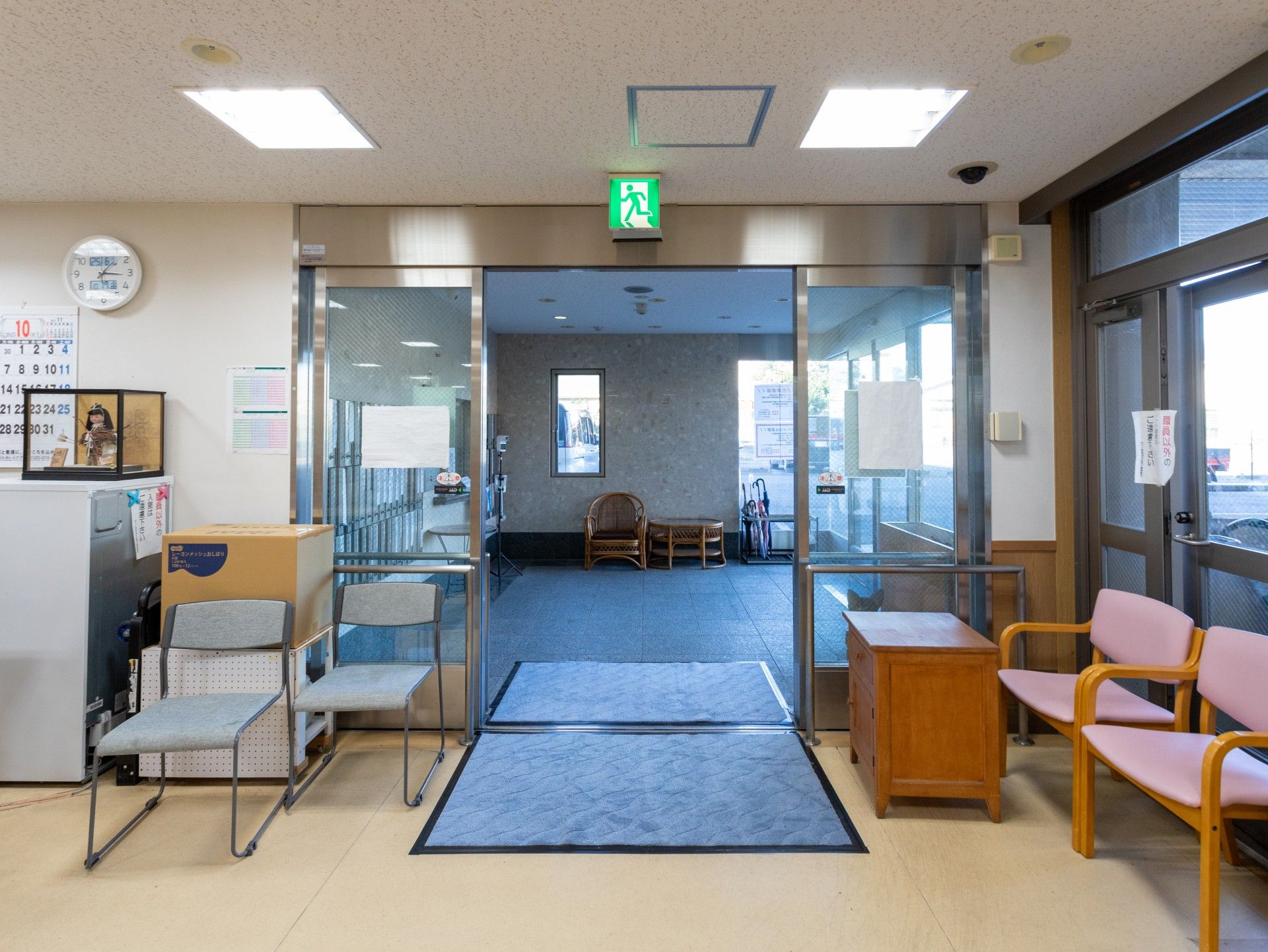 広いエントランスホール