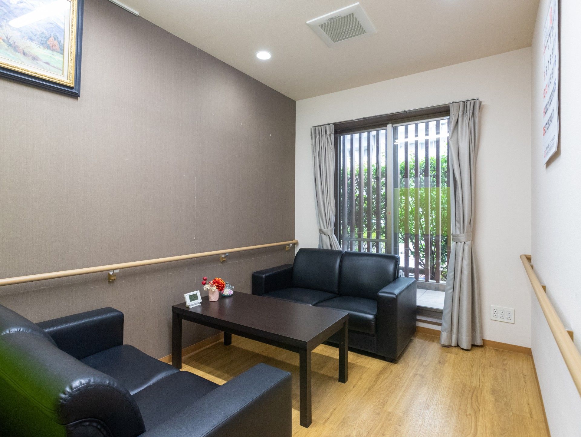 落ち着いた談話スペース