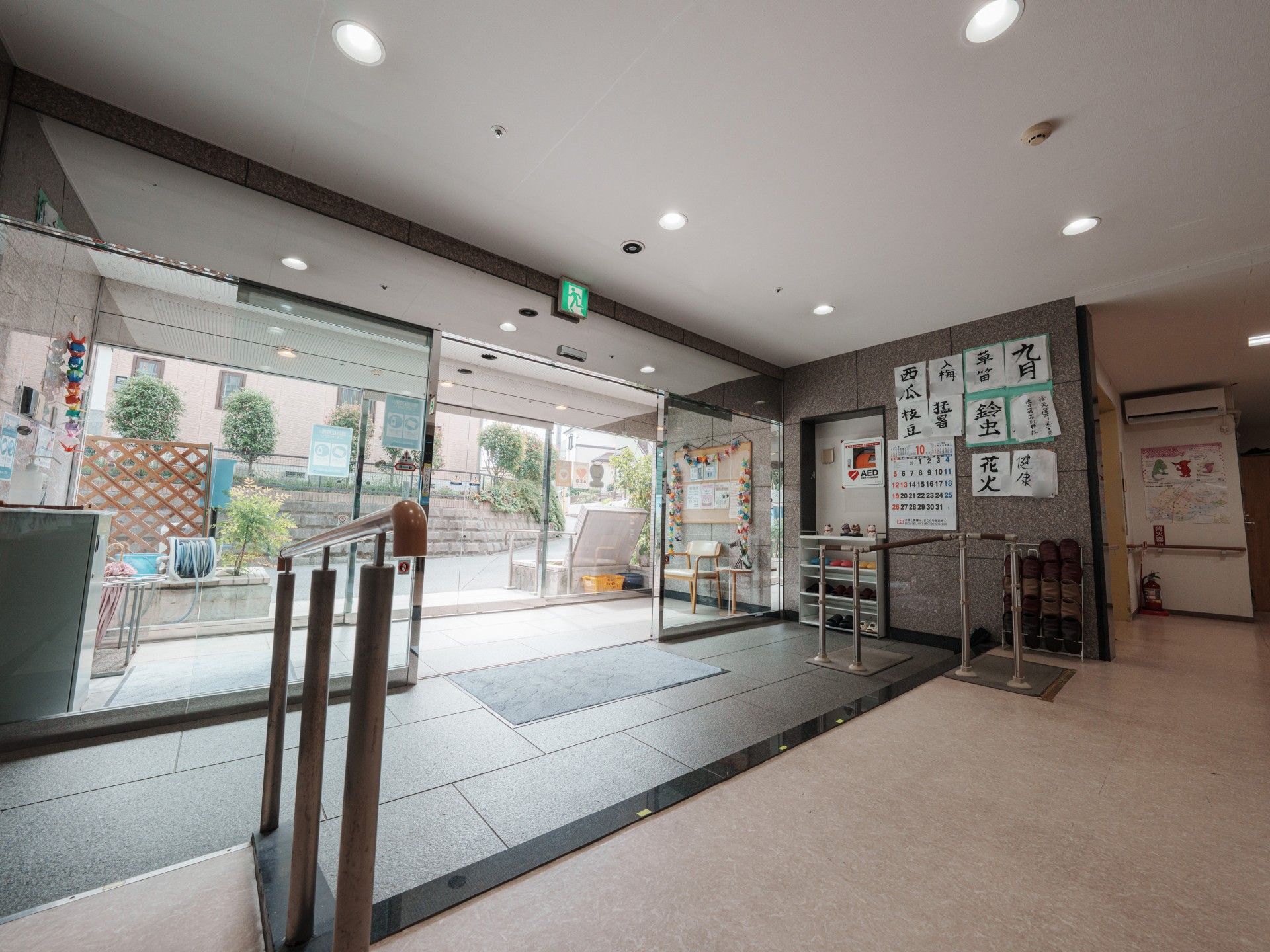 広いエントランス