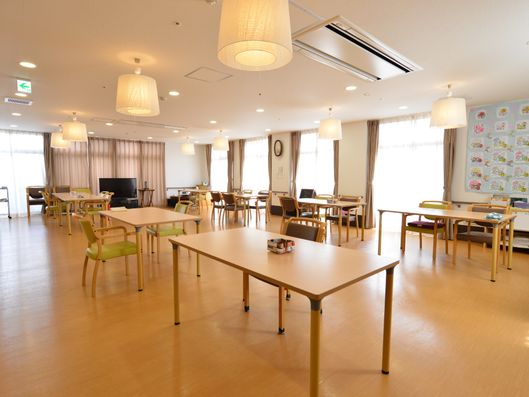 明るく広々とした共有スペース