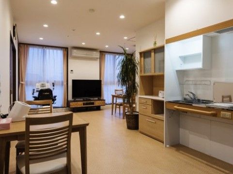 ミニキッチンを備えた、簡単な調理をすることができる居室