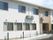 建物は２階建てである。玄関にはスロープがつながっておりバリアフリー構造になっている。建物の前面には駐車場が設けられている。