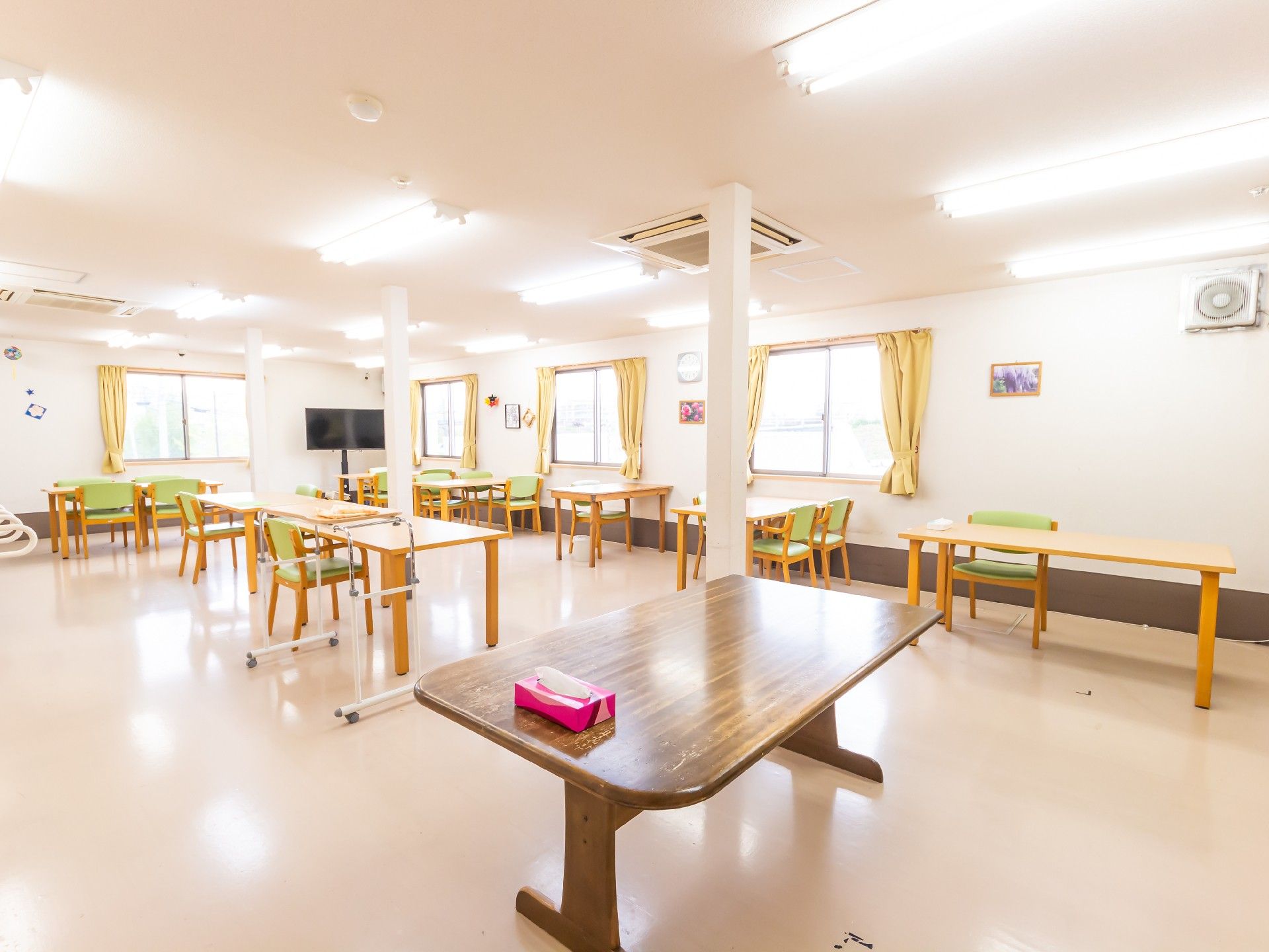 テレビをご鑑賞いただける共有スペース