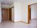 同じタイプの部屋を2つ繋ぎ2人用の部屋として利用できるコネクションタイプの部屋。部屋は引き戸で行き来できる。