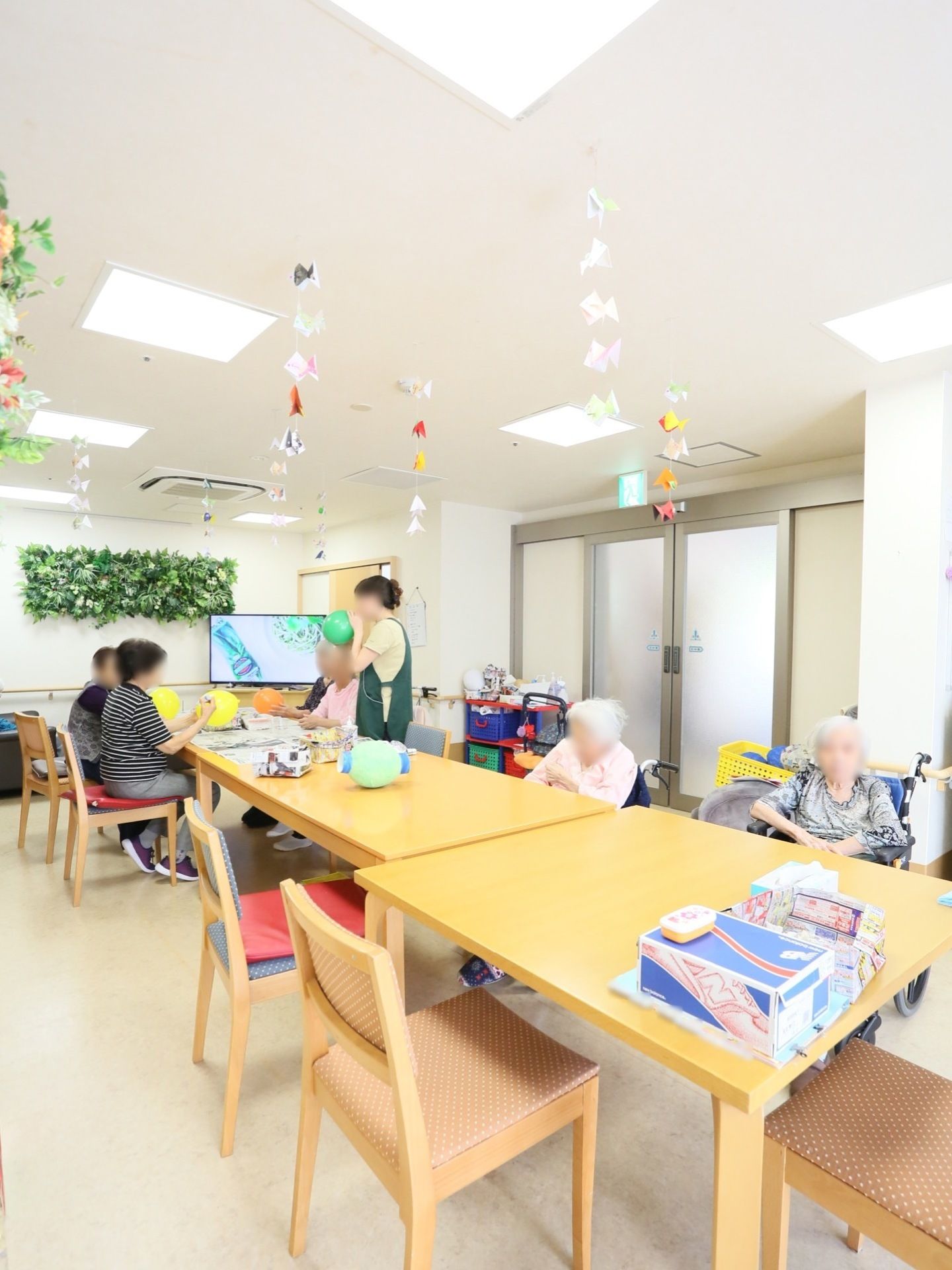 広々とした居心地の良いリビングダイニング。