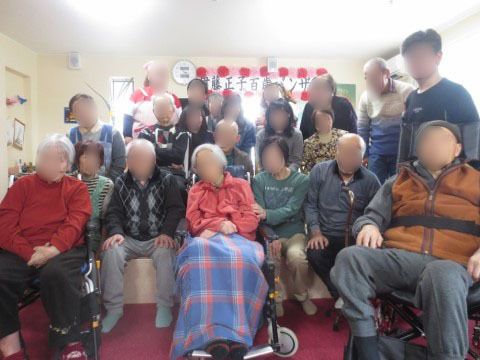 「サービス付き高齢者向け住宅まほうの家」のイベント。大勢で楽しめる季節のイベントを実施している。