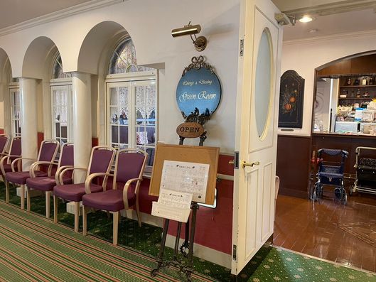 カフェラウンジ入口