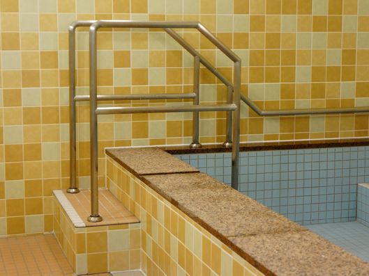 これで安心手すり付き