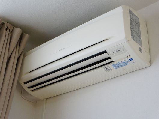 エアコン