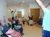 体操を楽しむ皆さん