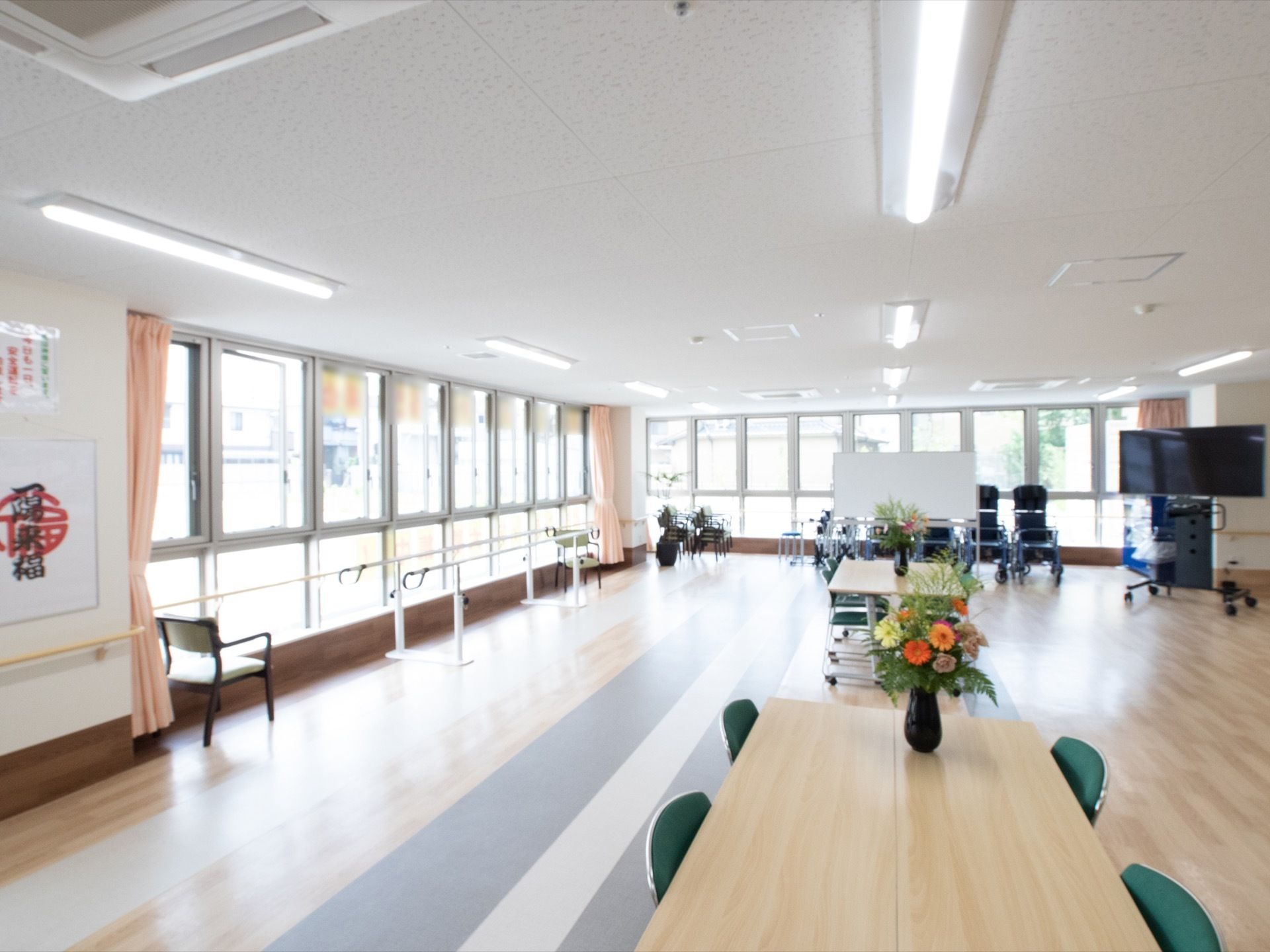 訓練が必要な入居者様にも対応できるよう、機能訓練室を完備している。歩行の訓練などを日常的に行うことができる。