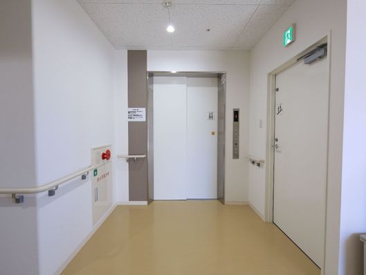 エレベーター