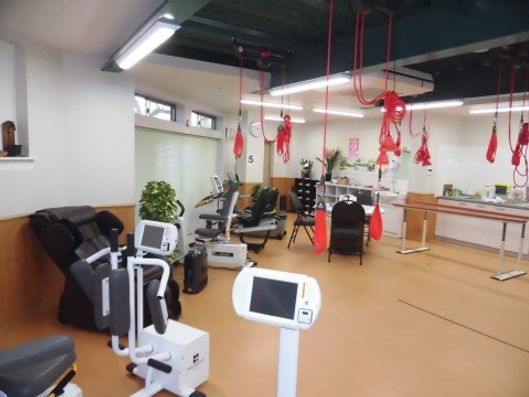 併設の尼崎リハビリセンター