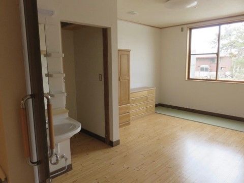 車椅子でも使いやすいようにバリアフリー設計となった居住スペース