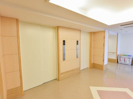 エレベーターホール
