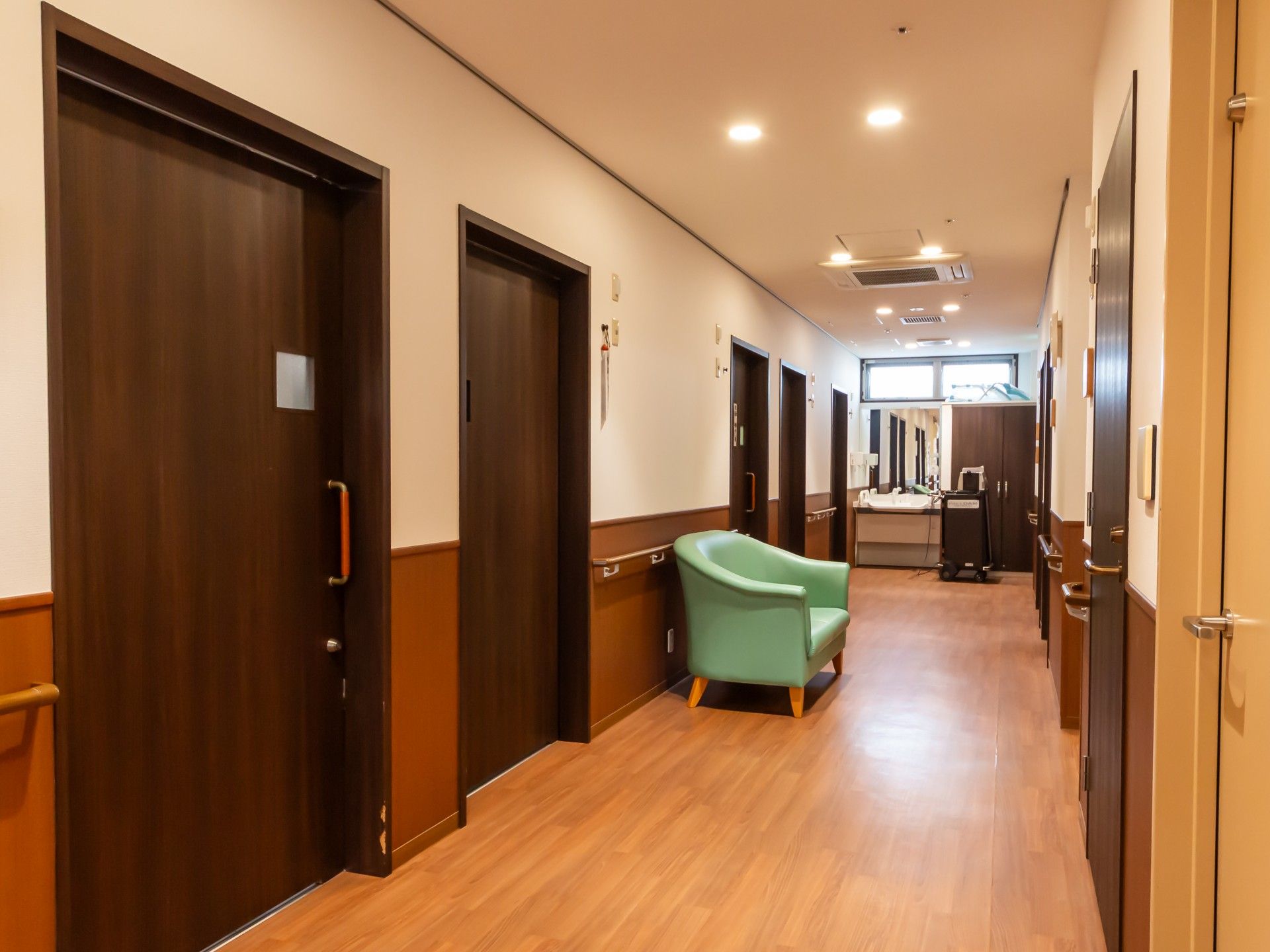 落ち着いた廊下