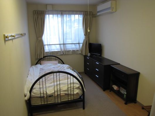 居室（家具付き）