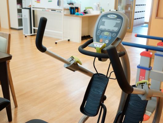 身体機能トレーニングの機器