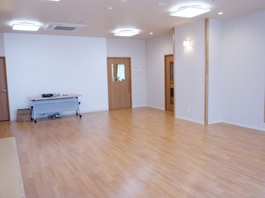 落ち着いた雰囲気の一室