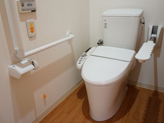 温かく清潔感溢れるトイレ