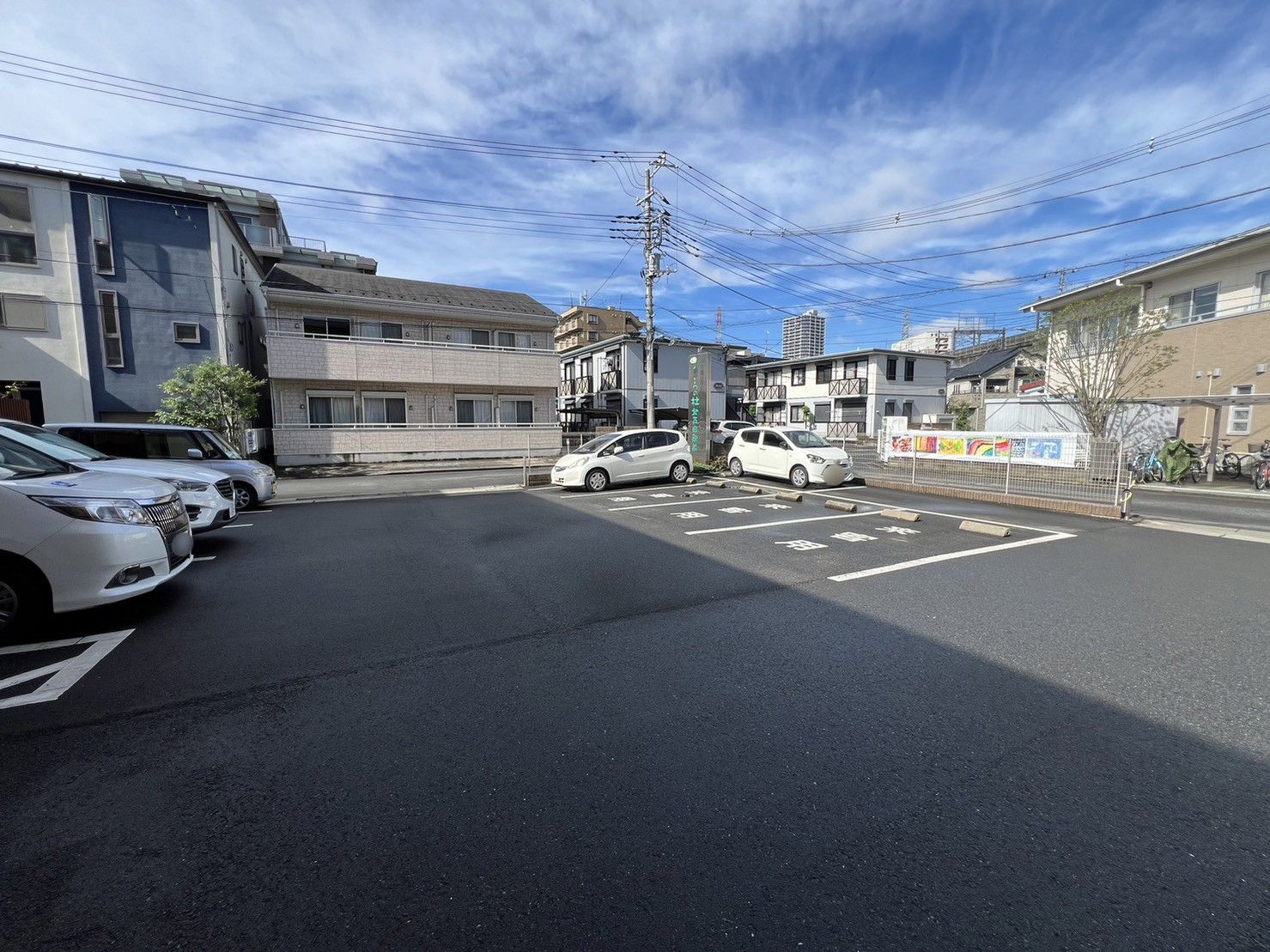 快適な街並みの施設外観