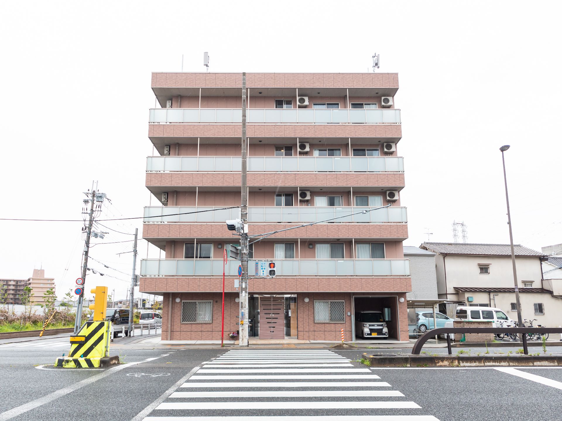 全室個室の外観