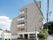 清潔な建物の外観