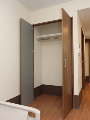 個室用クローゼット