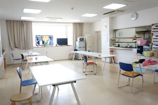 多目的ホール兼食堂2
