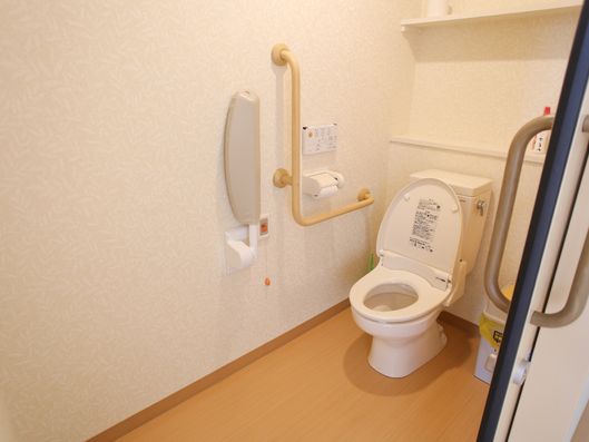 広々したトイレ