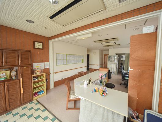 エントランスホール