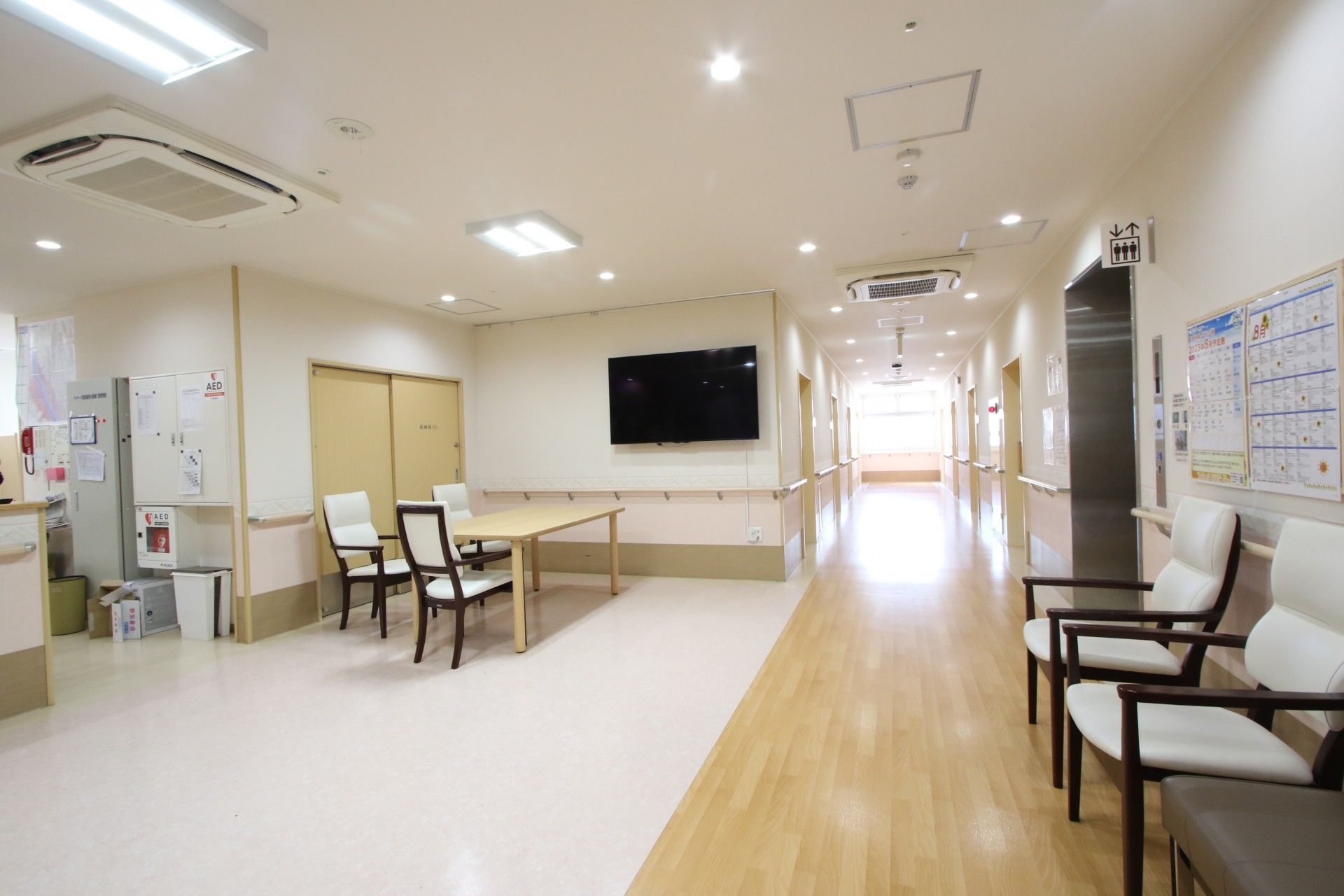 清潔感ある廊下