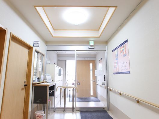利用者に配慮したエントランス