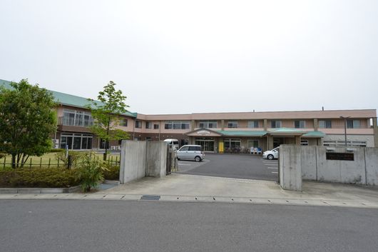 広い駐車場