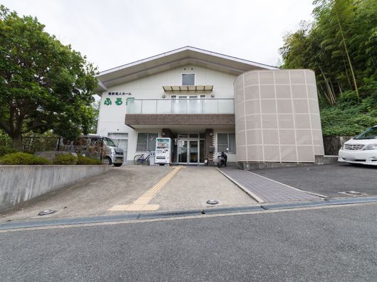 玄関前