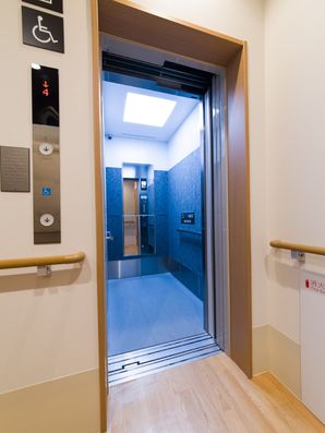 エレベーター