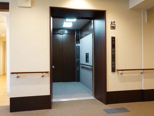 エレベーター