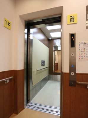 エレベーター