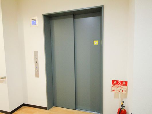 エレベーター