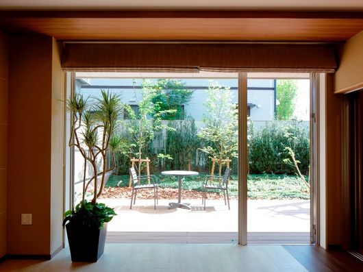 庭園・ウッドデッキ