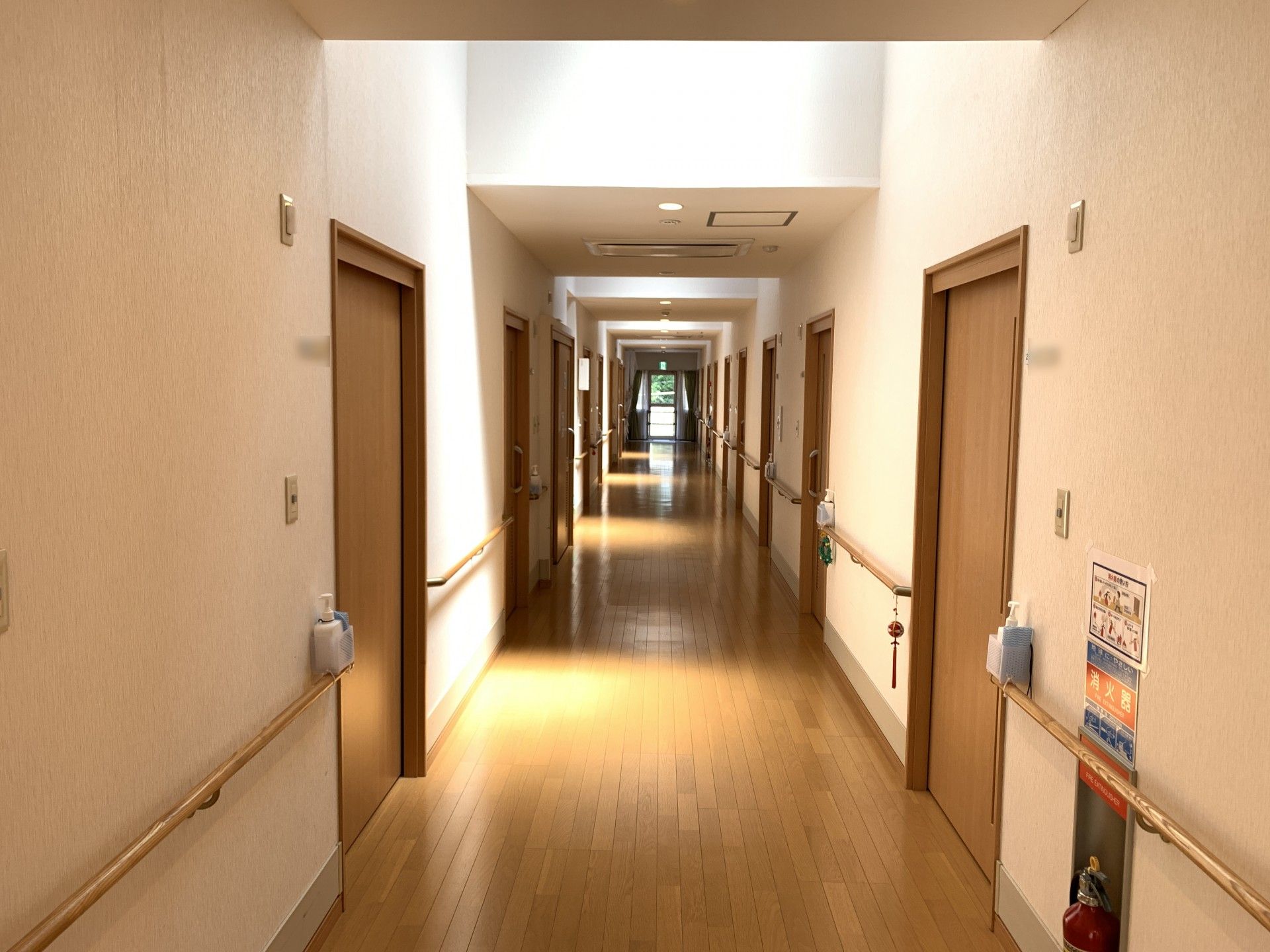 明るい廊下
