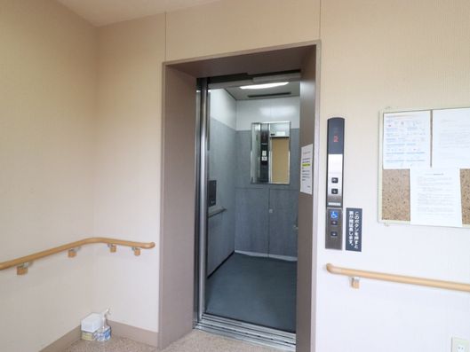 エレベーター