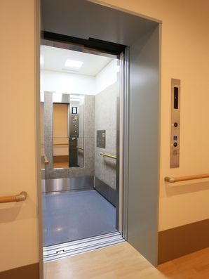 エレベーター