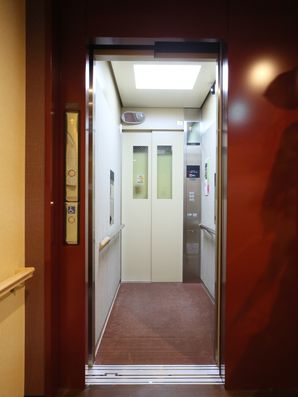 エレベーター