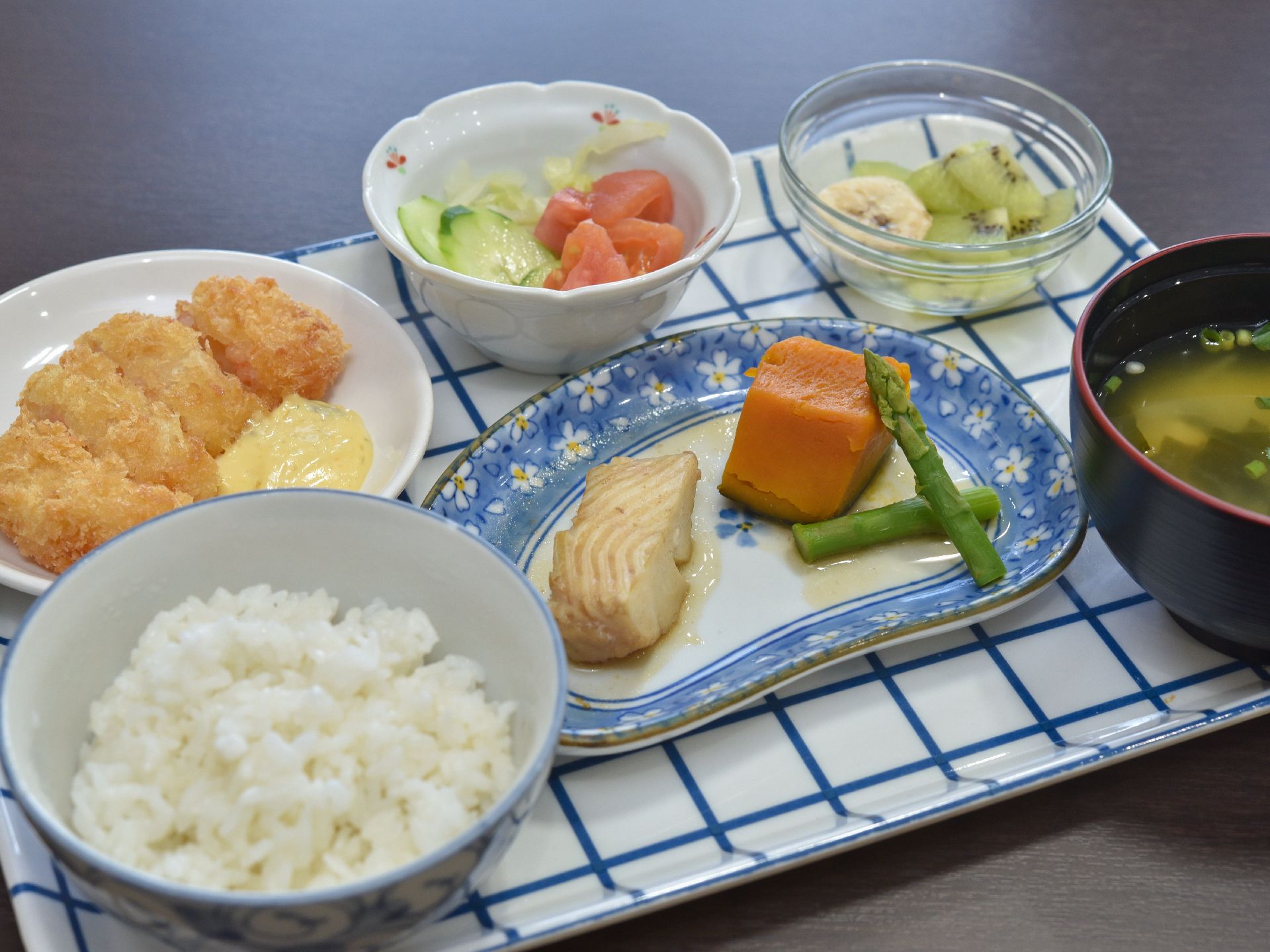 栄養バランスのとれた食事メニュー