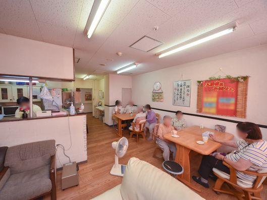 リビングダイニング