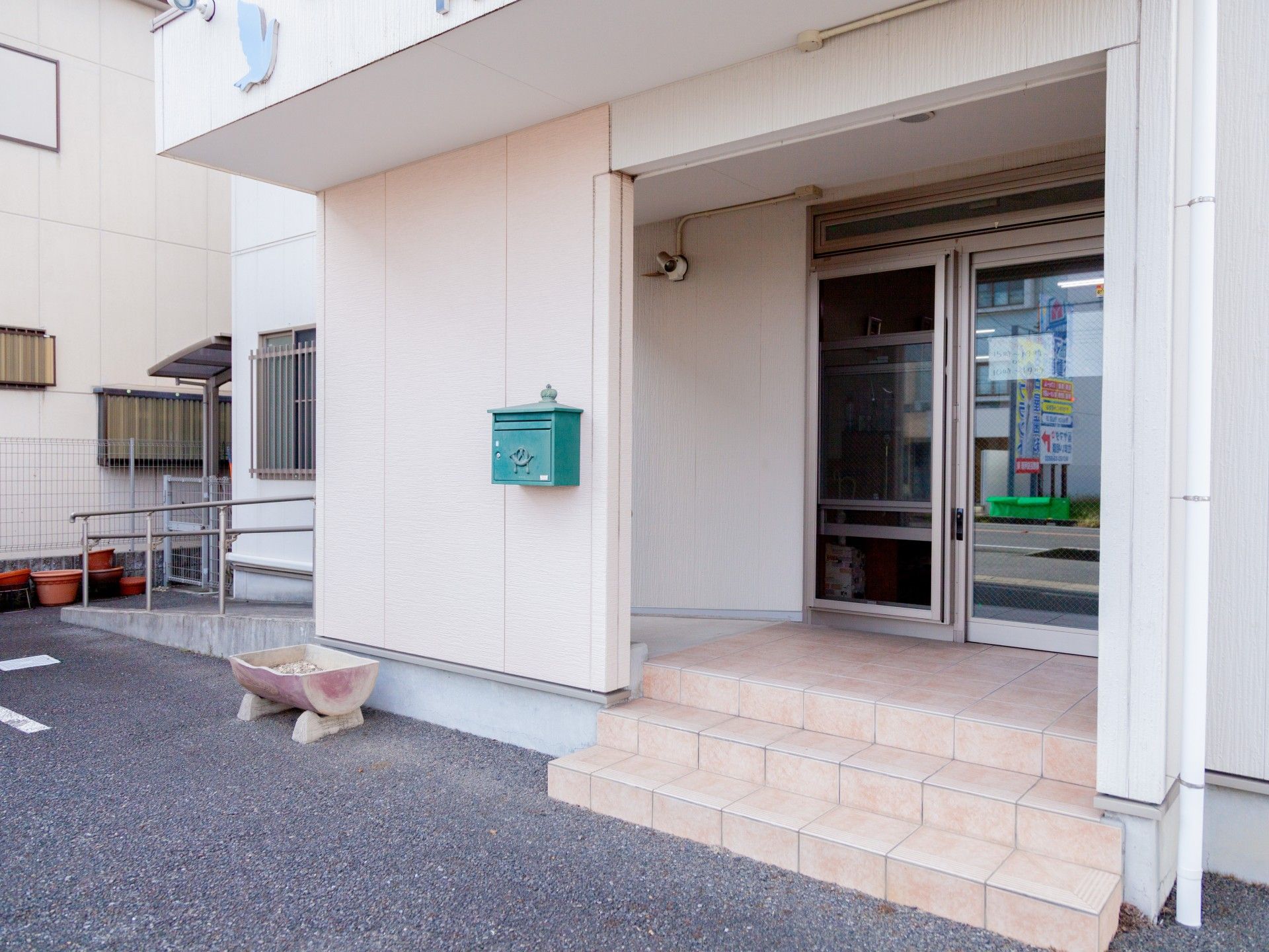 2階建ての建物