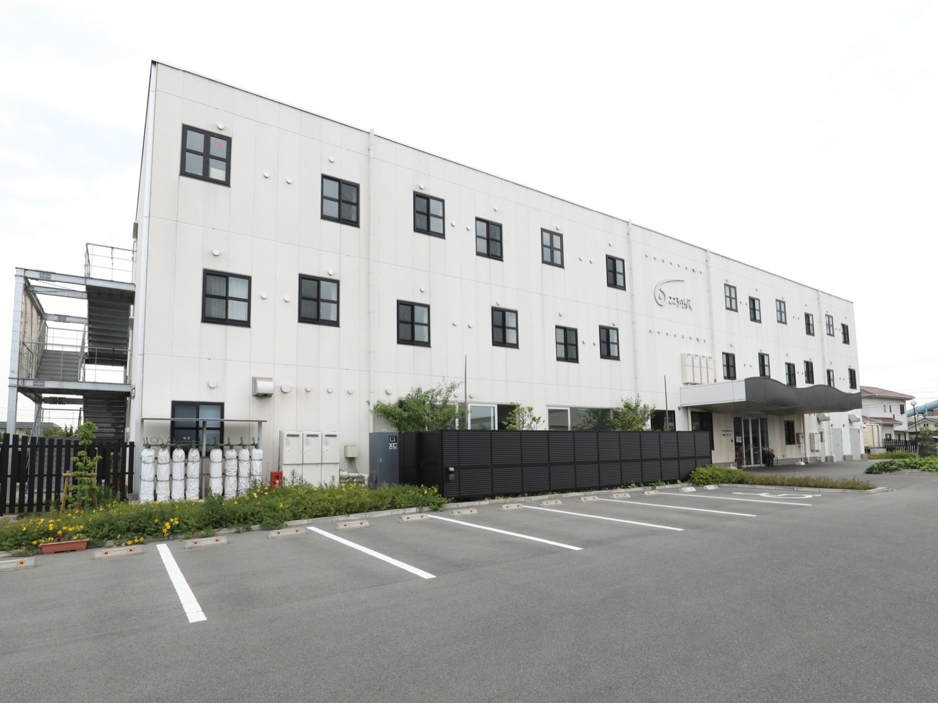 サービス付き高齢者向け住宅 御宿ぶどうや